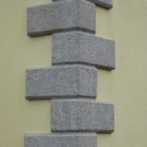 Stone Champhered Quoins supplier exporter Rachana Stones India